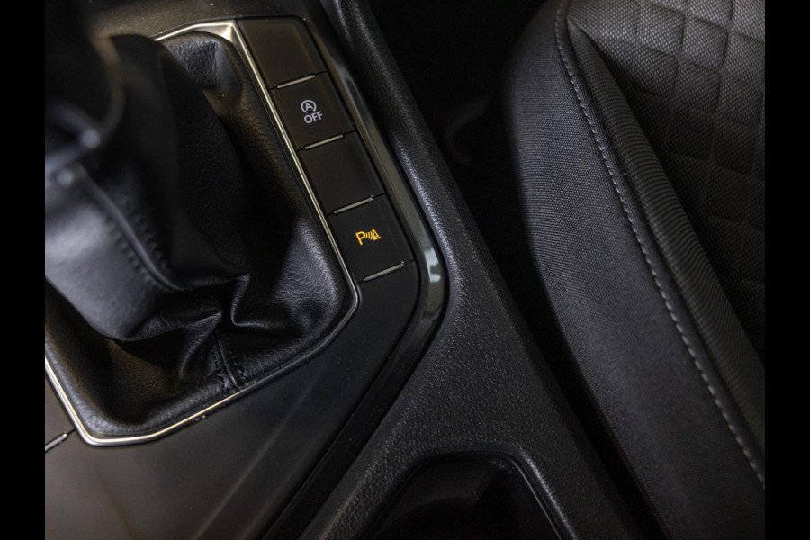 Volkswagen Tiguan 1.4 TSI ACT Comfortline Business / 150pk / Trekhaak / Keyless / Adaptieve cruise control /