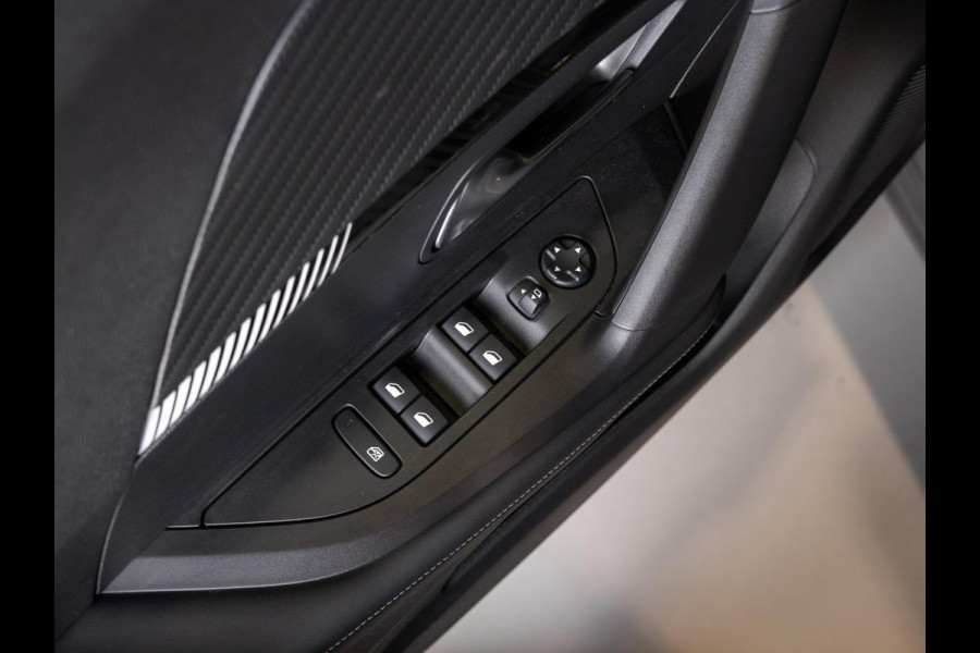 Peugeot 2008 1.2 Hybrid 136 Allure / 136pk / Dodehoek herkenning / Apple CarPlay / Adaptieve Cruise control