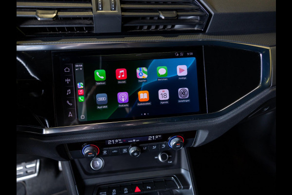 Audi Q3 35 TFSI 2x S Line / 150pk / Panorama dak / Achteruitrij camera / Keyless entry /