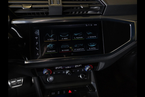 Audi Q3 35 TFSI 2x S Line / 150pk / Panorama dak / Achteruitrij camera / Keyless entry /