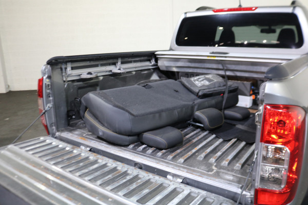 Nissan Navara 2.3 dCi 190pk New N-Guard Automaat 4x4 3.500kg Trekhaak