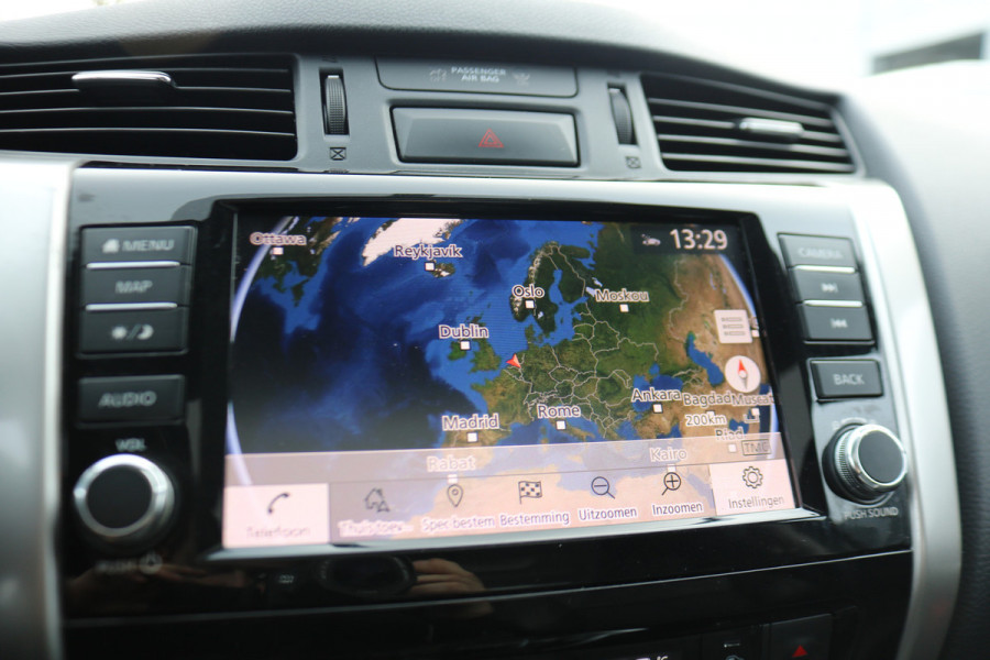 Nissan Navara 2.3 dCi 190pk New N-Guard Automaat 4x4 3.500kg Trekhaak