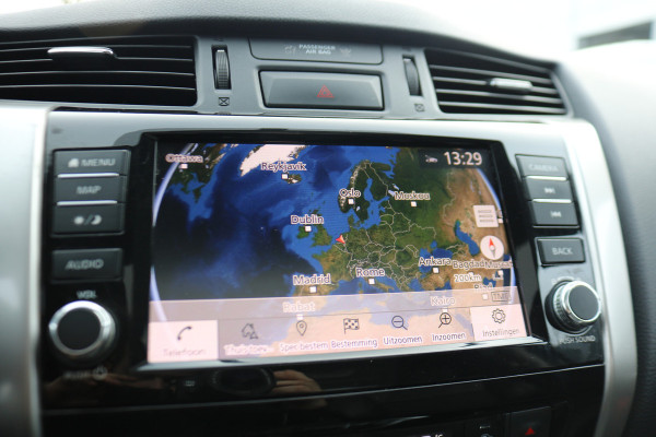 Nissan Navara 2.3 dCi 190pk New N-Guard Automaat 4x4 3.500kg Trekhaak