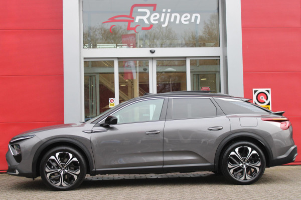 Citroën C5 X 1.6 Plug-in Hybrid 225PK MAX | PANORAMISCH SCHUIF / KANTELDAK | ELEKTRISCHE VOORSTOELEN MET GEHEUGEN | VOORSTOEL VENTILATIE | VOORSTOEL VERWARMING | VOORSTOELEN MET MASSAGE FUNCTIE | LEDEREN BEKLEDING | STUUR VERWARMING | DRAADLOOS APPLE CARPLAY / ANDROID AUTO | 360° CAMERA | KEYLESS ENTRY / START | 19"LICHTMETALEN VELGEN | ELEKTRISCH BEDIENBARE ACHTERKLEP MET HANDSFREE FUNCTIE | HEADUP DISPLAY | NAVIGATIE | ADAPTIVE CRUISE CONTROL |