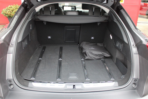 Citroën C5 X 1.6 Plug-in Hybrid 225PK MAX | PANORAMISCH SCHUIF / KANTELDAK | ELEKTRISCHE VOORSTOELEN MET GEHEUGEN | VOORSTOEL VENTILATIE | VOORSTOEL VERWARMING | VOORSTOELEN MET MASSAGE FUNCTIE | LEDEREN BEKLEDING | STUUR VERWARMING | DRAADLOOS APPLE CARPLAY / ANDROID AUTO | 360° CAMERA | KEYLESS ENTRY / START | 19"LICHTMETALEN VELGEN | ELEKTRISCH BEDIENBARE ACHTERKLEP MET HANDSFREE FUNCTIE | HEADUP DISPLAY | NAVIGATIE | ADAPTIVE CRUISE CONTROL |