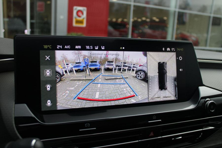 Citroën C5 X 1.6 Plug-in Hybrid 225PK MAX | PANORAMISCH SCHUIF / KANTELDAK | ELEKTRISCHE VOORSTOELEN MET GEHEUGEN | VOORSTOEL VENTILATIE | VOORSTOEL VERWARMING | VOORSTOELEN MET MASSAGE FUNCTIE | LEDEREN BEKLEDING | STUUR VERWARMING | DRAADLOOS APPLE CARPLAY / ANDROID AUTO | 360° CAMERA | KEYLESS ENTRY / START | 19"LICHTMETALEN VELGEN | ELEKTRISCH BEDIENBARE ACHTERKLEP MET HANDSFREE FUNCTIE | HEADUP DISPLAY | NAVIGATIE | ADAPTIVE CRUISE CONTROL |