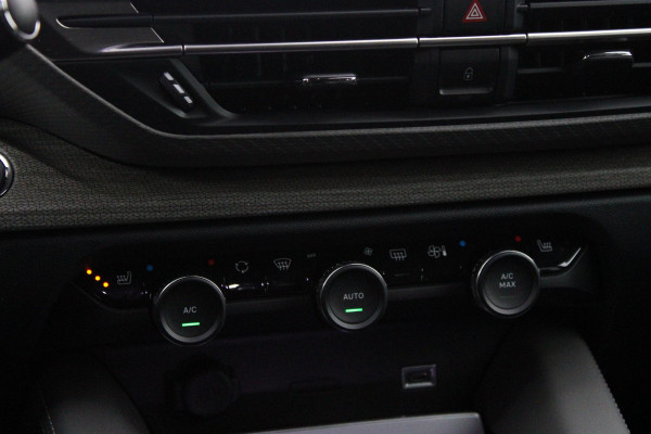 Citroën C5 X 1.6 Plug-in Hybrid 225PK MAX | PANORAMISCH SCHUIF / KANTELDAK | ELEKTRISCHE VOORSTOELEN MET GEHEUGEN | VOORSTOEL VENTILATIE | VOORSTOEL VERWARMING | VOORSTOELEN MET MASSAGE FUNCTIE | LEDEREN BEKLEDING | STUUR VERWARMING | DRAADLOOS APPLE CARPLAY / ANDROID AUTO | 360° CAMERA | KEYLESS ENTRY / START | 19"LICHTMETALEN VELGEN | ELEKTRISCH BEDIENBARE ACHTERKLEP MET HANDSFREE FUNCTIE | HEADUP DISPLAY | NAVIGATIE | ADAPTIVE CRUISE CONTROL |