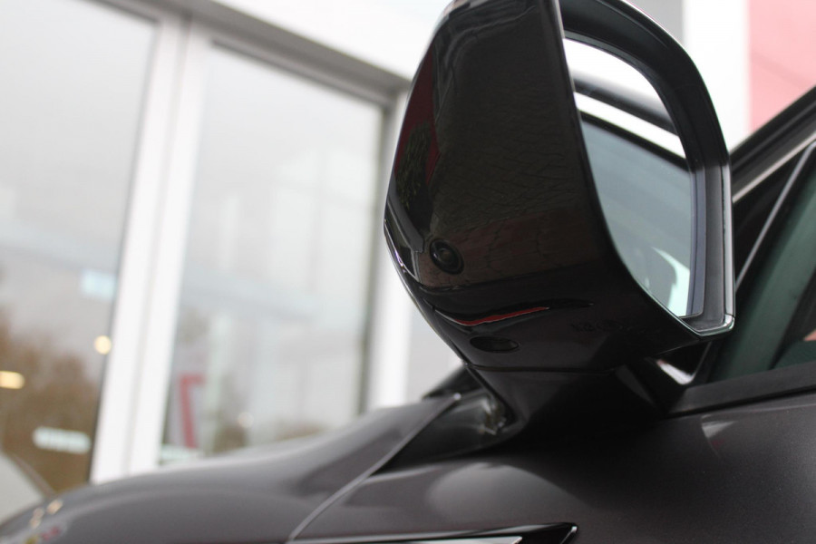 Citroën C5 X 1.6 Plug-in Hybrid 225PK MAX | PANORAMISCH SCHUIF / KANTELDAK | ELEKTRISCHE VOORSTOELEN MET GEHEUGEN | VOORSTOEL VENTILATIE | VOORSTOEL VERWARMING | VOORSTOELEN MET MASSAGE FUNCTIE | LEDEREN BEKLEDING | STUUR VERWARMING | DRAADLOOS APPLE CARPLAY / ANDROID AUTO | 360° CAMERA | KEYLESS ENTRY / START | 19"LICHTMETALEN VELGEN | ELEKTRISCH BEDIENBARE ACHTERKLEP MET HANDSFREE FUNCTIE | HEADUP DISPLAY | NAVIGATIE | ADAPTIVE CRUISE CONTROL |