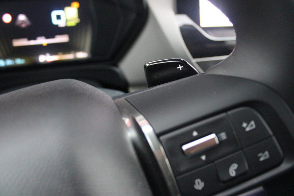 Citroën C5 X 1.6 Plug-in Hybrid 225PK MAX | PANORAMISCH SCHUIF / KANTELDAK | ELEKTRISCHE VOORSTOELEN MET GEHEUGEN | VOORSTOEL VENTILATIE | VOORSTOEL VERWARMING | VOORSTOELEN MET MASSAGE FUNCTIE | LEDEREN BEKLEDING | STUUR VERWARMING | DRAADLOOS APPLE CARPLAY / ANDROID AUTO | 360° CAMERA | KEYLESS ENTRY / START | 19"LICHTMETALEN VELGEN | ELEKTRISCH BEDIENBARE ACHTERKLEP MET HANDSFREE FUNCTIE | HEADUP DISPLAY | NAVIGATIE | ADAPTIVE CRUISE CONTROL |