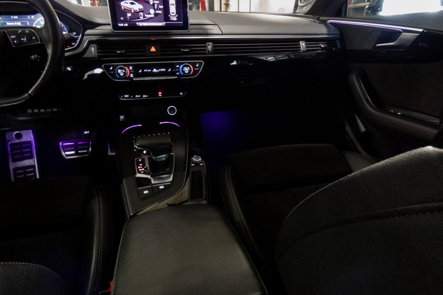 Audi A5 Sportback 2.0 TFSI MHEV Sport S-line Edition | SFEERVERLICHTING | STOELVERWARMING | BLACK OPTIC PAKKET