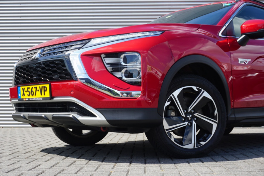 Mitsubishi Eclipse Cross PHEV Intense+ AUTOMAAT CARPLAY | CAMERA | HAAK | STOELVERW.