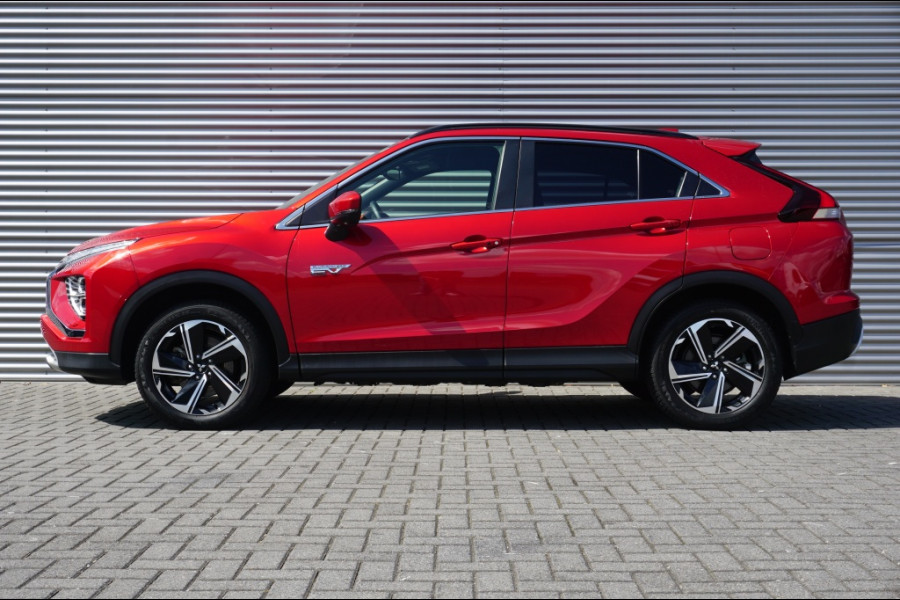 Mitsubishi Eclipse Cross PHEV Intense+ AUTOMAAT CARPLAY | CAMERA | HAAK | STOELVERW.