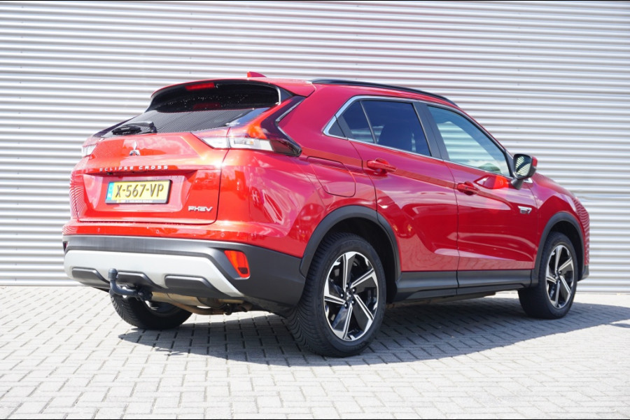 Mitsubishi Eclipse Cross PHEV Intense+ AUTOMAAT CARPLAY | CAMERA | HAAK | STOELVERW.