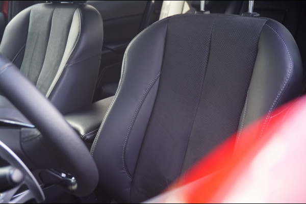 Mitsubishi Eclipse Cross PHEV Intense+ AUTOMAAT CARPLAY | CAMERA | HAAK | STOELVERW.