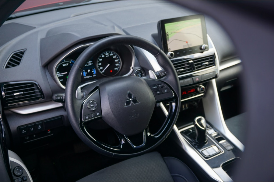 Mitsubishi Eclipse Cross PHEV Intense+ AUTOMAAT CARPLAY | CAMERA | HAAK | STOELVERW.