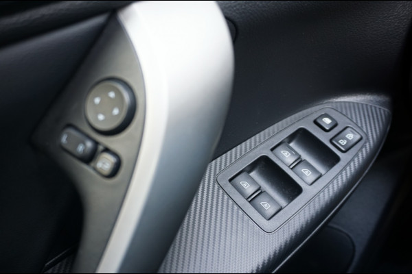 Mitsubishi Eclipse Cross PHEV Intense+ AUTOMAAT CARPLAY | CAMERA | HAAK | STOELVERW.