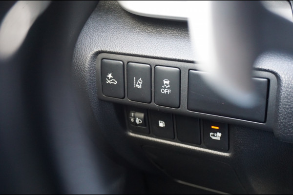 Mitsubishi Eclipse Cross PHEV Intense+ AUTOMAAT CARPLAY | CAMERA | HAAK | STOELVERW.