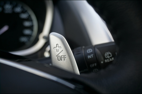 Mitsubishi Eclipse Cross PHEV Intense+ AUTOMAAT CARPLAY | CAMERA | HAAK | STOELVERW.