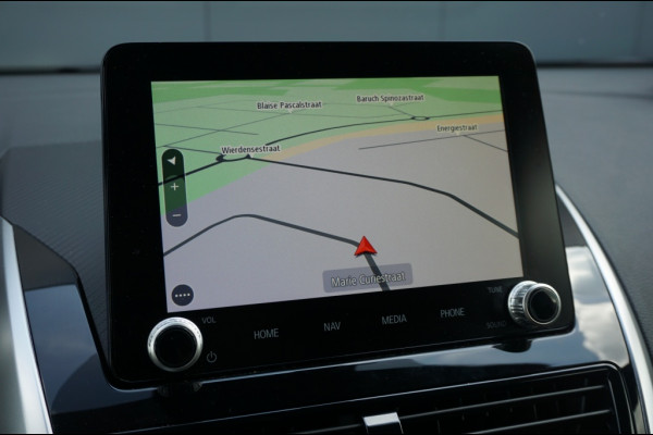 Mitsubishi Eclipse Cross PHEV Intense+ AUTOMAAT CARPLAY | CAMERA | HAAK | STOELVERW.