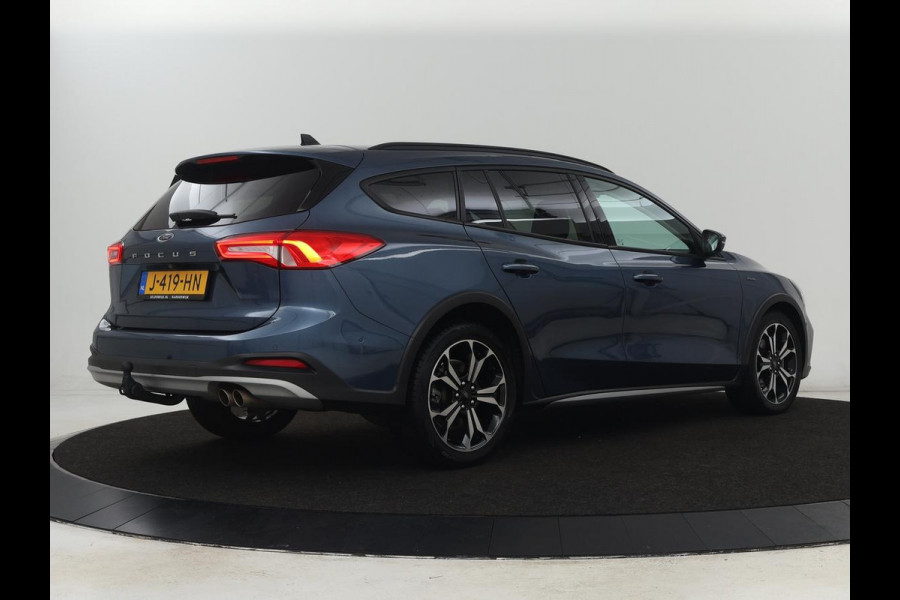 Ford Focus 1.5 EcoBoost Active | Stoel & stuurverwarming | Trekhaak | Camera | Adaptive cruise | Carplay | Navigatie | B&O Sound | Climate control | Keyless | Full LED | Park Assist