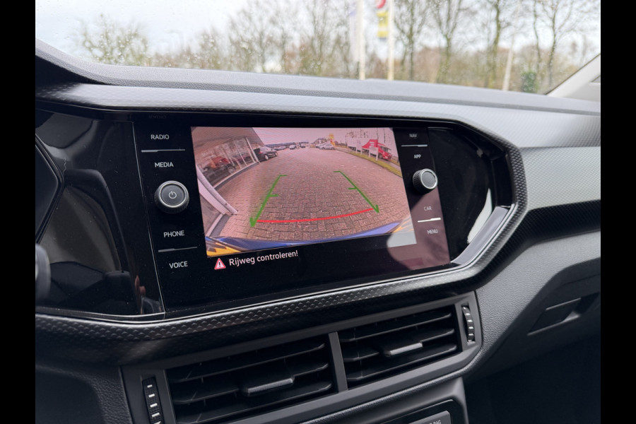 Volkswagen T-Cross 1.0 TSI Life / Adaptive Cruise / Carplay / Navigatie / Airco / Achteruitrij- camera /