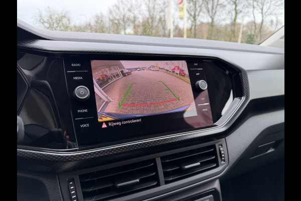 Volkswagen T-Cross 1.0 TSI Life / Adaptive Cruise / Carplay / Navigatie / Airco / Achteruitrij- camera /