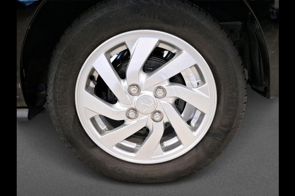 Mitsubishi Space Star 1.2 Intense Incl. Apple Carplay/Android Auto | Achteruitrijcamera | Lichtmetalen velgen