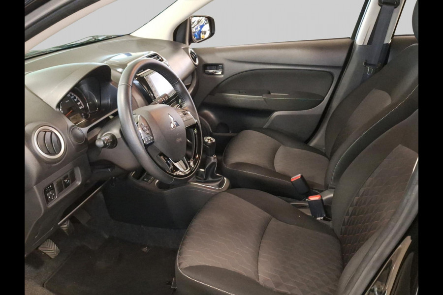 Mitsubishi Space Star 1.2 Intense Incl. Apple Carplay/Android Auto | Achteruitrijcamera | Lichtmetalen velgen