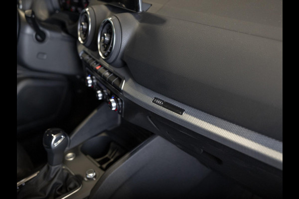 Audi Q2 35 TFSI Advanced edition / 150pk / Stoelverwarming / Keyless entry / Matrix LED / Adaptieve cruise control /