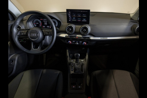 Audi Q2 35 TFSI Advanced edition / 150pk / Stoelverwarming / Keyless entry / Matrix LED / Adaptieve cruise control /