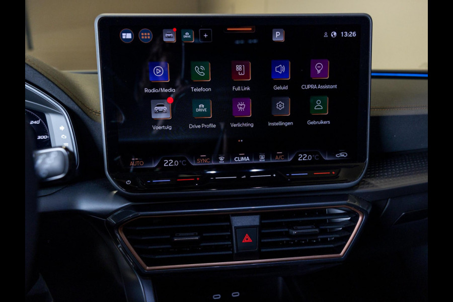 CUPRA Leon Sportstourer 1.5 eTSI Business / 150pk / Stoel en stuurverwarming / Adaptieve cruise control /