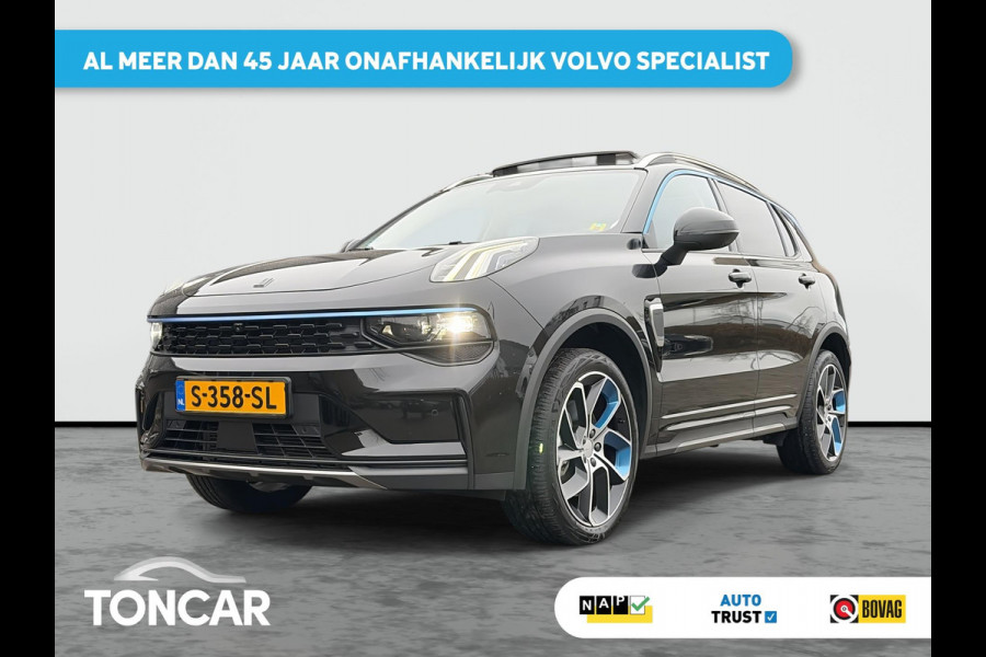 Lynk & Co 01 1.5 Plug in Hybrid 261pk | SkyRoof | 360° Camera | Climate Pack | Pilot Assist | Park Assist | Carplay Android auto