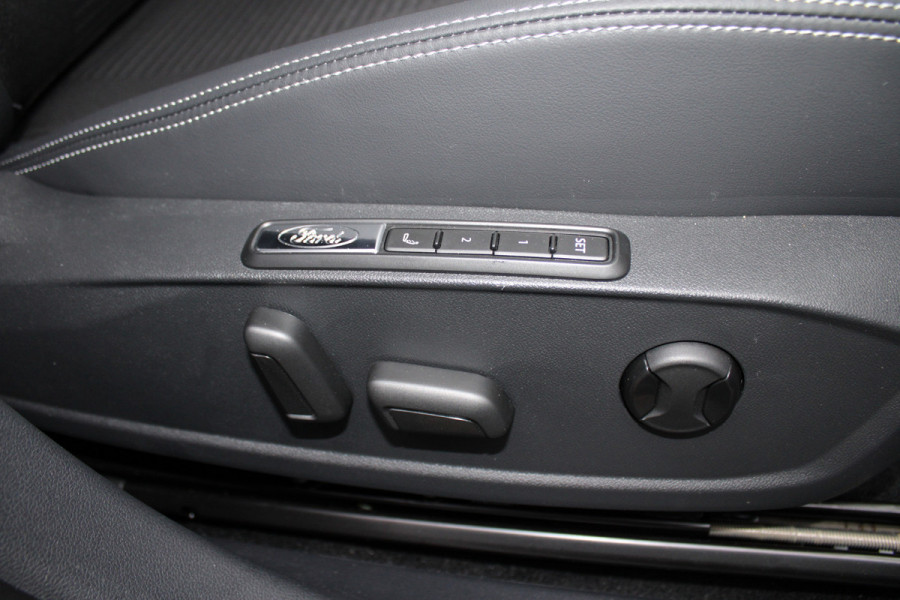 Ford Capri Extended Range RWD 77 kWh | Trekhaak | Head-Up | Winterpack | AGR