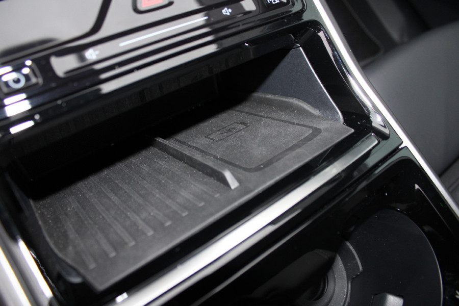 Ford Capri Extended Range RWD 77 kWh | Trekhaak | Head-Up | Winterpack | AGR