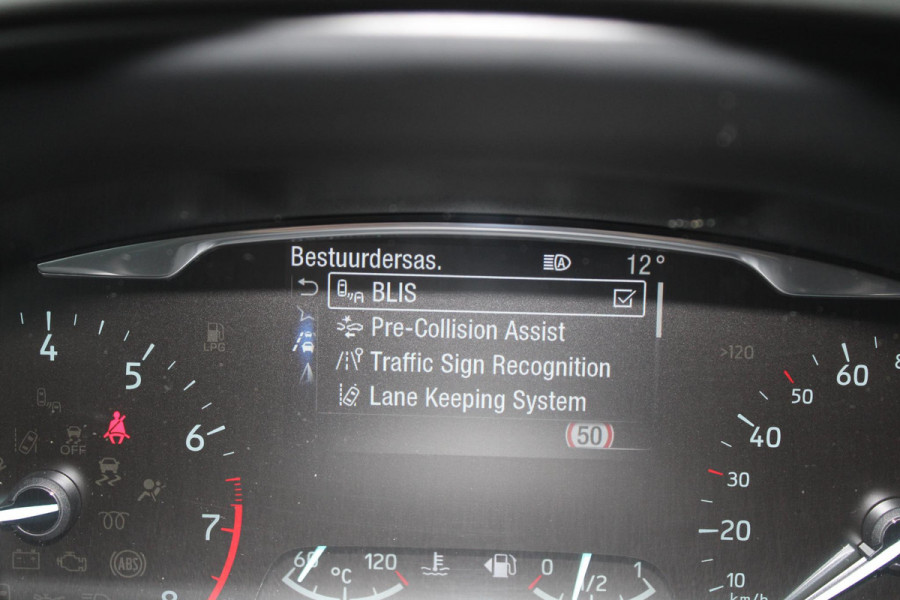 Ford Puma 1.0 EcoBoost 125 PK Hybrid Titanium X | Winterpack | Adaptieve Cruise Control | Massagestoelen | Electrische Achterklep | Camera | Climate Control | Navigatie | PDC V+A | BLIS