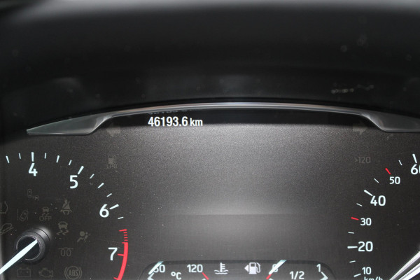 Ford Puma 1.0 EcoBoost 125 PK Hybrid Titanium X | Winterpack | Adaptieve Cruise Control | Massagestoelen | Electrische Achterklep | Camera | Climate Control | Navigatie | PDC V+A | BLIS