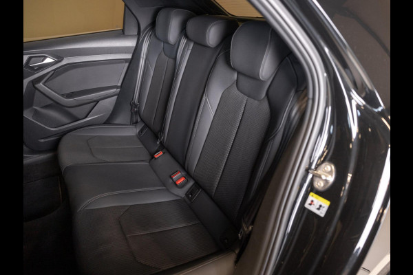 Audi A1 SPORTBACK 35 TFSI S edition / 150pk / Matrix Led / Apple CarPlay / Sfeerverlichting /