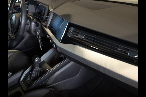 Audi A1 SPORTBACK 35 TFSI S edition / 150pk / Matrix Led / Apple CarPlay / Sfeerverlichting /