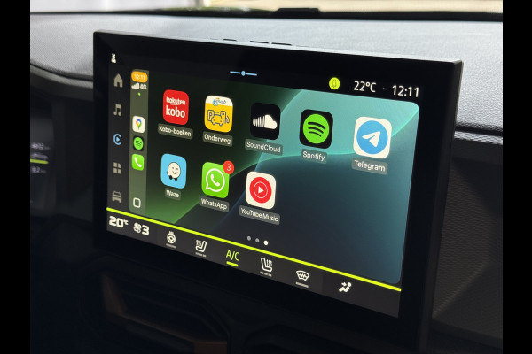 Dacia Duster 1.6 HYBRID EXTREME SANDSTONE CAMERA CARLAY NAVI STOEL/STUUR/RUIT VERW. LED PDC