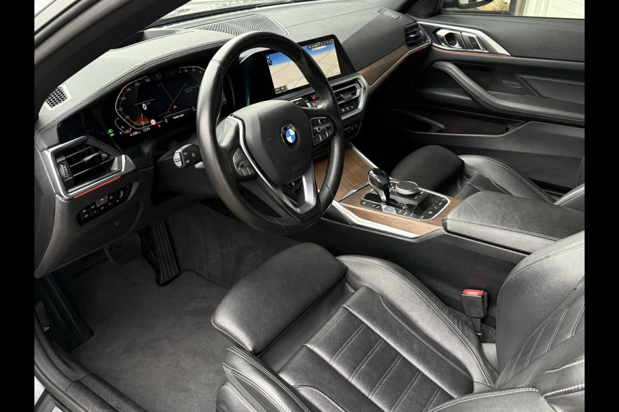 BMW 4 Serie Cabrio 420i High Executive | NEKVERWARMING | DRIVING ASS. PROFF. | HEAD UP | KEYLESS ENTRY |