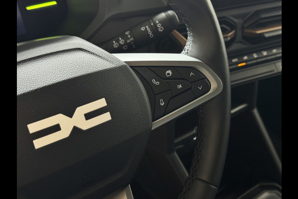 Dacia Duster 1.6 HYBRID EXTREME CAMERA CARLAY NAVI STOEL/STUUR/RUIT VERW. LED PDC