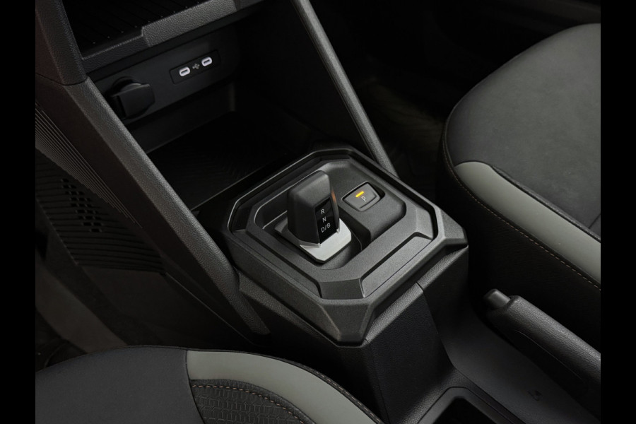 Dacia Duster 1.6 HYBRID EXTREME CAMERA CARLAY NAVI STOEL/STUUR/RUIT VERW. LED PDC