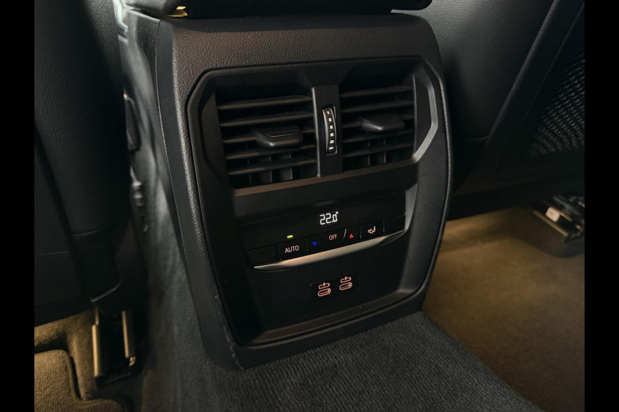 BMW 3 Serie Touring 330e M SPORT LCI | DRIVING PROFF. | TREKHAAK | 360 CAMERA | LEDER |