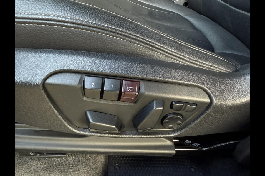 BMW X1 xDrive25e M SPORT | PANORAMA | ELEKTR. STOELEN | HARMAN KARDON | LEDER | 19 INCH LM VELGEN | TREKHAAK |