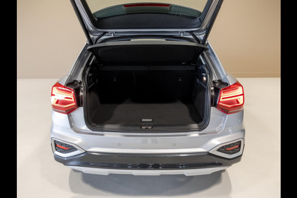 Audi Q2 35 TFSI Advanced edition / 150pk / Stoelverwarming / Keyless entry / Matrix LED / Adaptieve cruise control /