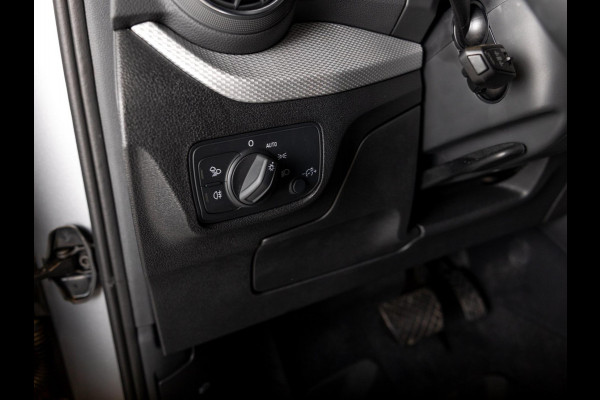 Audi Q2 35 TFSI Advanced edition / 150pk / Stoelverwarming / Keyless entry / Matrix LED / Adaptieve cruise control /