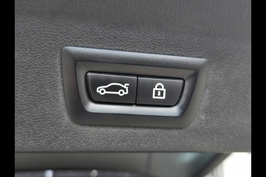 BMW X3 xDrive30e M SPORT LCI | ELEKTR. STOELEN MEMORY | PANORAMA | CAMERA | LEDER |