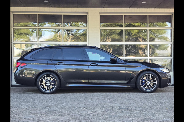 BMW 5 Serie Touring 530i xDrive M SPORT | PANORAMA | 360 CAMERA | KEYLESS | LASER | COMFORTSEATS | ADAPTIVE ONDERSTEL |