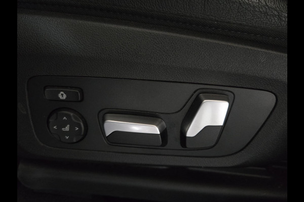 BMW X3 xDrive30e M SPORT LCI | MEMORY STOELEN | PANORAMA | LEDER | CAMERA |