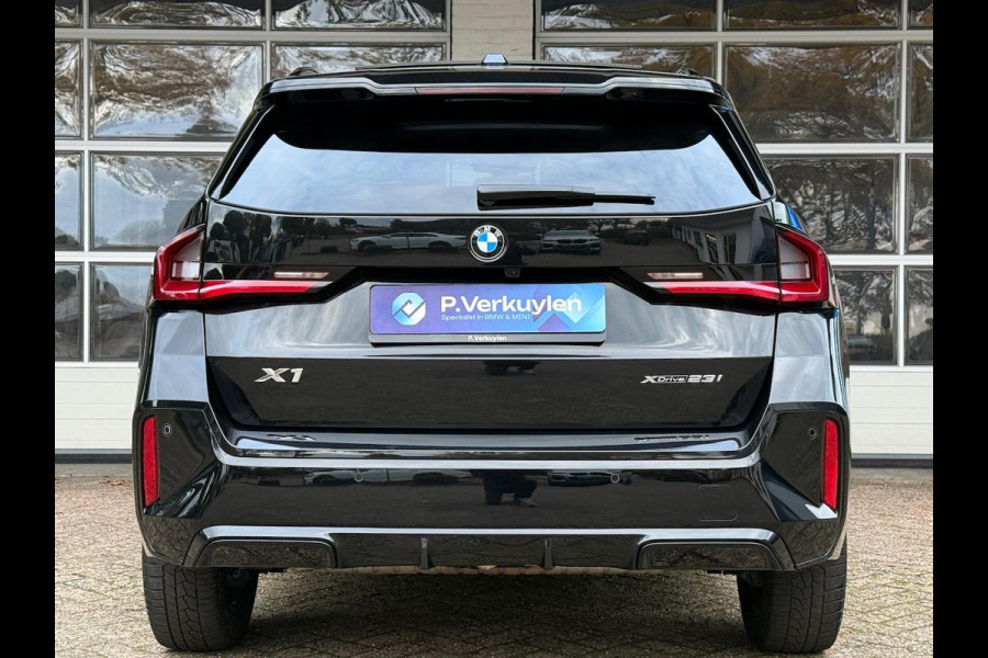 BMW X1 xDrive23i M SPORT | PANORAMADAK | TREKHAAK | HARMAN KARDON | DRIVING PROFF. | MEMORY SEATS |